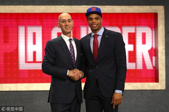 这位年轻球 这位年轻球